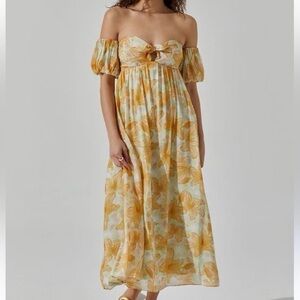 Astr Yellow Floral Strapless Puff-Sleeve Maxi Dress